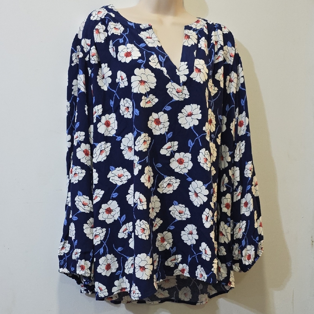 St. John's Bay Navy Floral Blouse